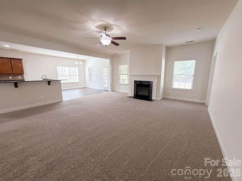 2633 Park Ridge Boulevard, Rock Hill, SC 29732.  MLS# CAR4433046, YatesRealty ID 55621. 