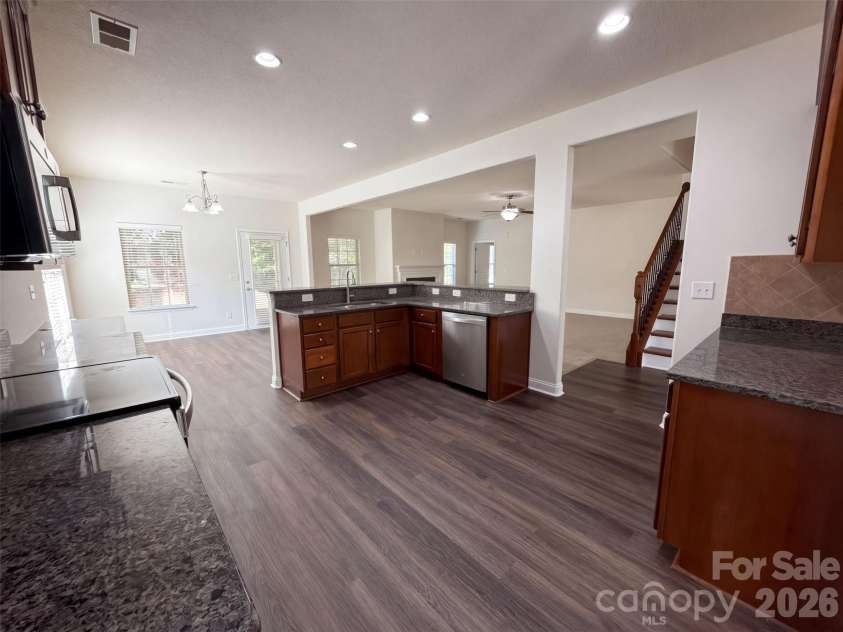 2633 Park Ridge Boulevard, Rock Hill, SC 29732.  MLS# CAR4433046, YatesRealty ID 55621. 