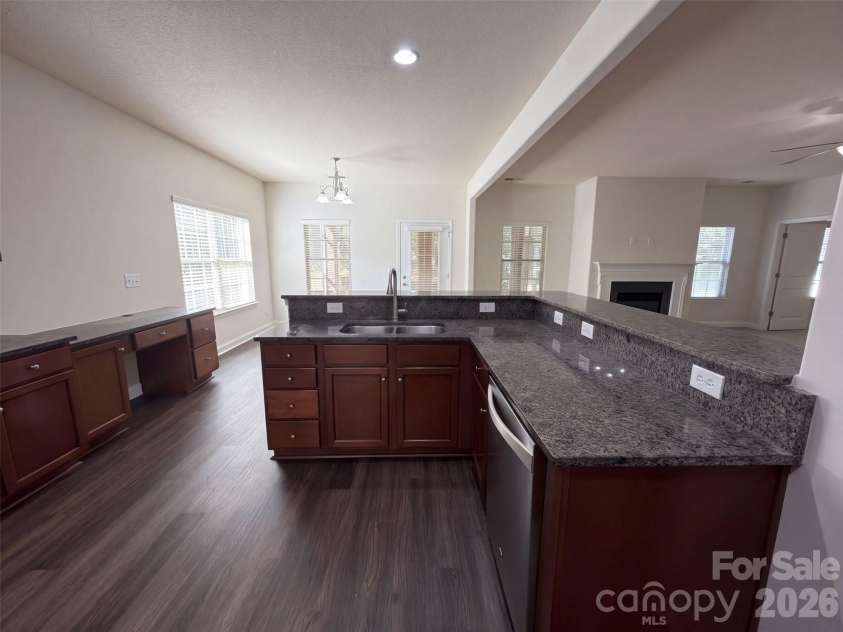 2633 Park Ridge Boulevard, Rock Hill, SC 29732.  MLS# CAR4433046, YatesRealty ID 55621. 