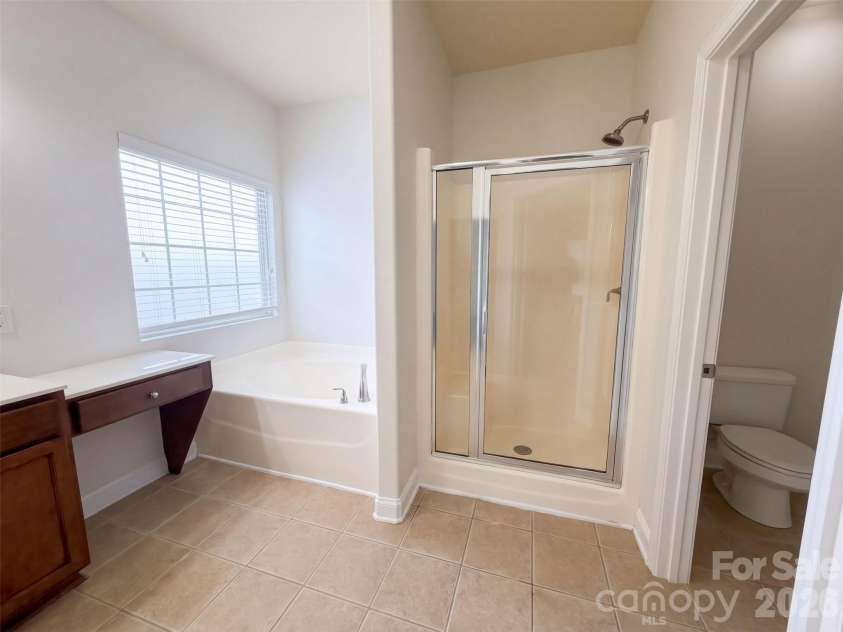 2633 Park Ridge Boulevard, Rock Hill, SC 29732.  MLS# CAR4433046, YatesRealty ID 55621. 