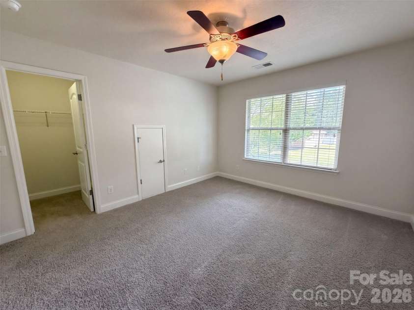 2633 Park Ridge Boulevard, Rock Hill, SC 29732.  MLS# CAR4433046, YatesRealty ID 55621. 