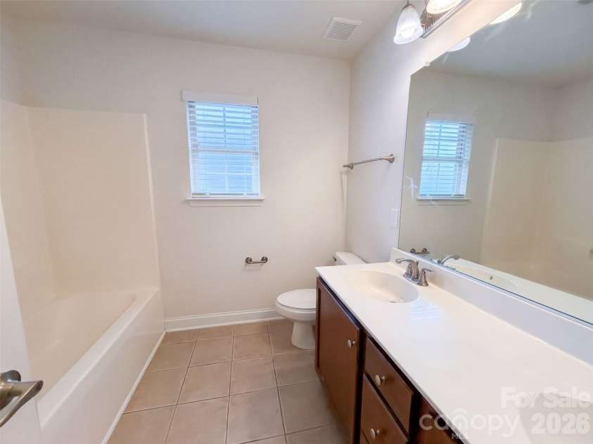2633 Park Ridge Boulevard, Rock Hill, SC 29732.  MLS# CAR4433046, YatesRealty ID 55621. 