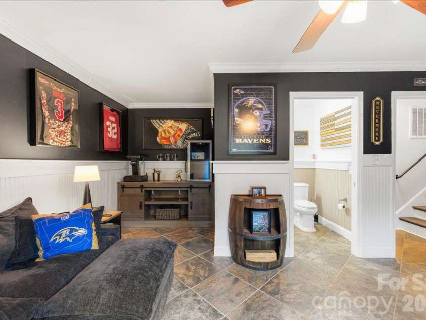 106 River Glen Drive, Morganton, NC 28655.  MLS# CAR4432425, YatesRealty ID 55622. 