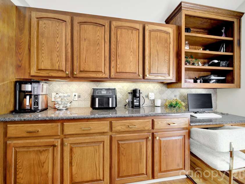 1219 Honeybee Trail, Fort Mill, SC 29715.  MLS# CAR4432004, YatesRealty ID 55625. 