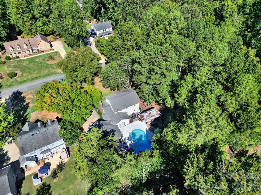 1219 Honeybee Trail, Fort Mill, SC 29715.  MLS# CAR4432004, YatesRealty ID 55625. 