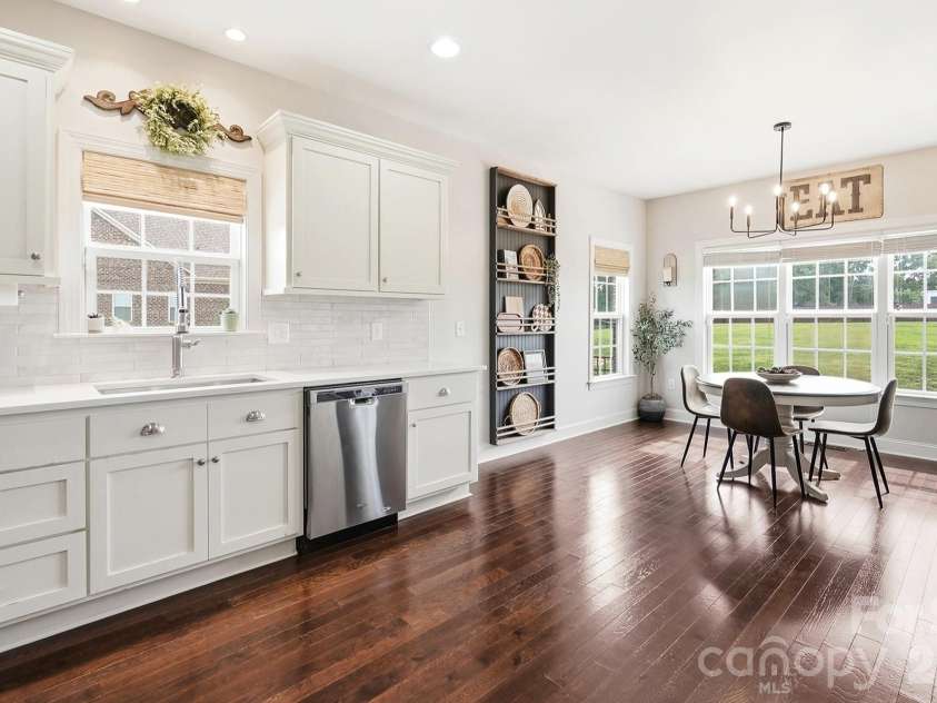 4004 Camden Oaks Lane, Monroe, NC 28110.  MLS# CAR4428200, YatesRealty ID 55628. Chef's Kitchen Open to Dining Area
