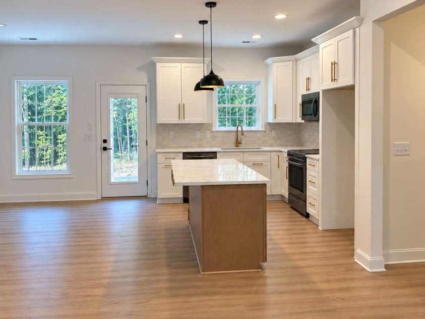 4370 Bringle Ferry Road, Salisbury, NC 28146.  MLS# CAR4433057, YatesRealty ID 55629. 