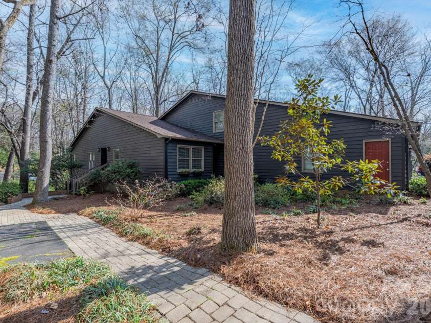 838 Bridgewood Drive, Rock Hill, SC 29732.  MLS# CAR4358765, YatesRealty ID 5563. 
