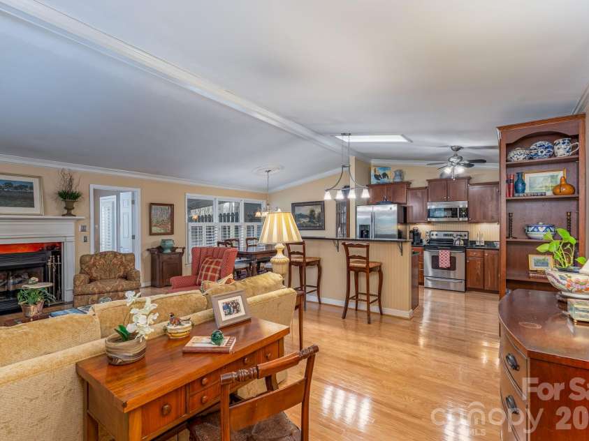 838 Bridgewood Drive, Rock Hill, SC 29732.  MLS# CAR4358765, YatesRealty ID 5563. 