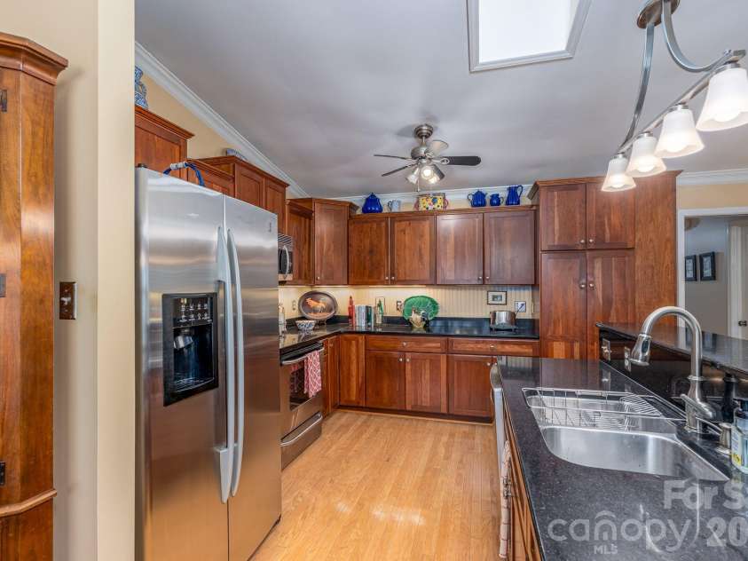 838 Bridgewood Drive, Rock Hill, SC 29732.  MLS# CAR4358765, YatesRealty ID 5563. 