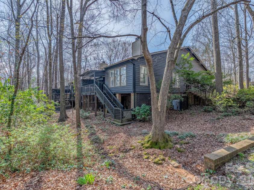 838 Bridgewood Drive, Rock Hill, SC 29732.  MLS# CAR4358765, YatesRealty ID 5563. 
