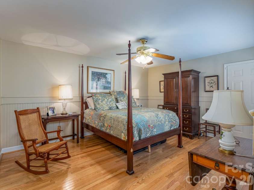 838 Bridgewood Drive, Rock Hill, SC 29732.  MLS# CAR4358765, YatesRealty ID 5563. Primary on main level