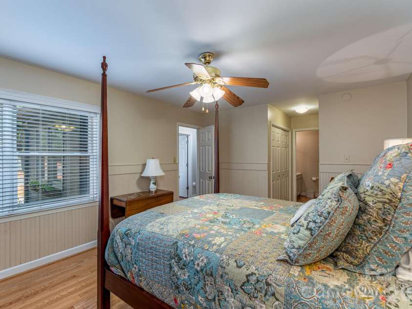 838 Bridgewood Drive, Rock Hill, SC 29732.  MLS# CAR4358765, YatesRealty ID 5563. Primary on main level