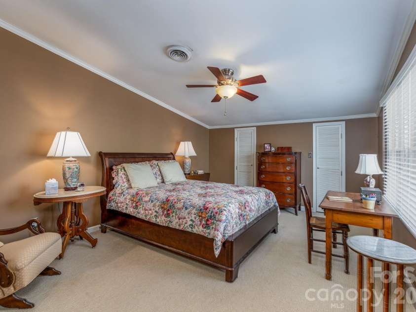 838 Bridgewood Drive, Rock Hill, SC 29732.  MLS# CAR4358765, YatesRealty ID 5563. Primary on upper level