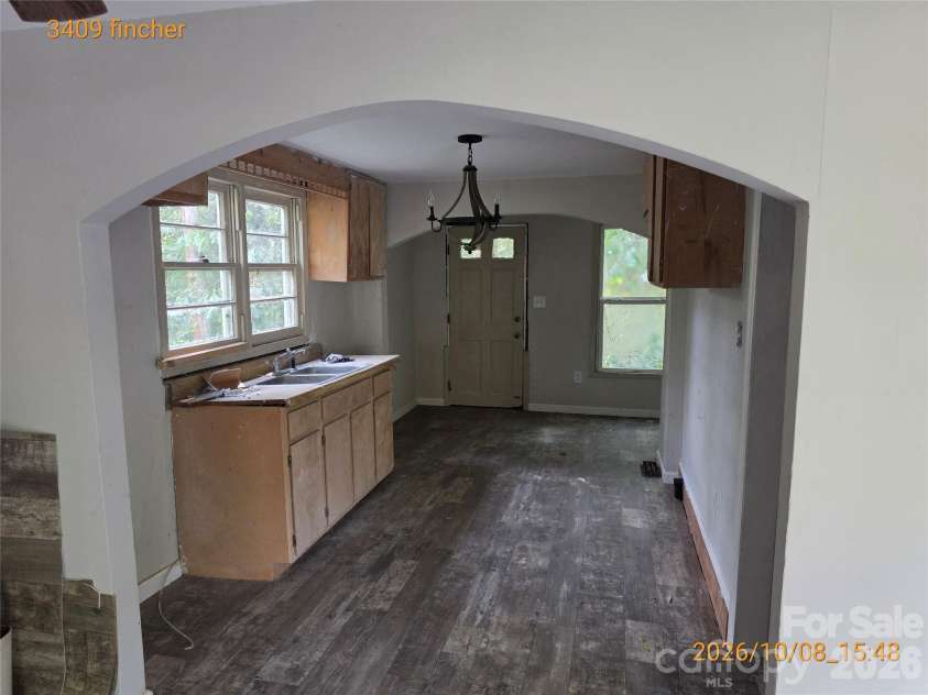 3409 Fincher Road, Matthews, NC 28104.  MLS# CAR4432905, YatesRealty ID 55633. 