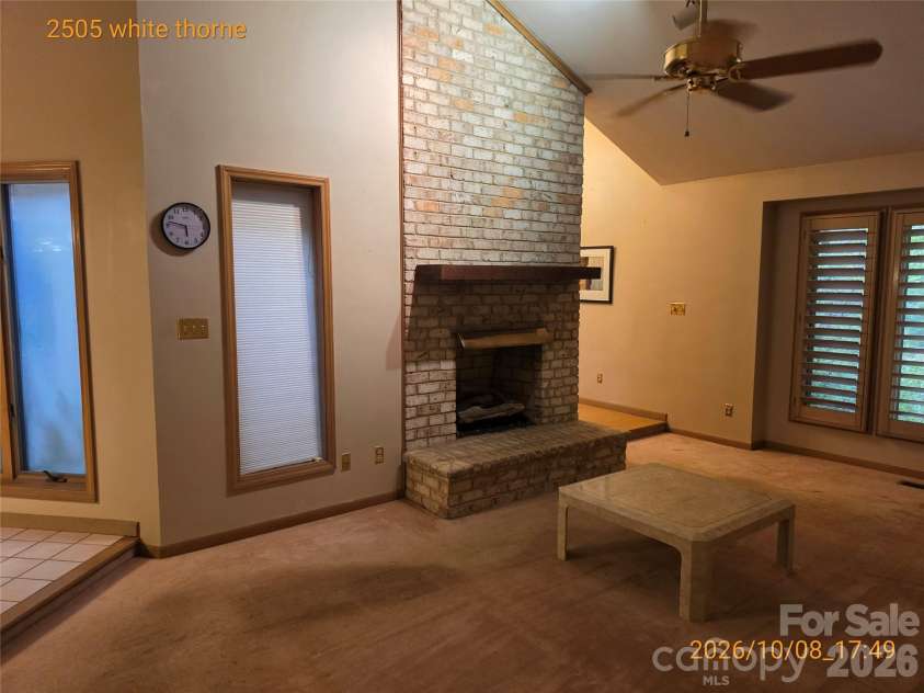 2505 White Thorne Lane, Waxhaw, NC 28173.  MLS# CAR4430251, YatesRealty ID 55635. 