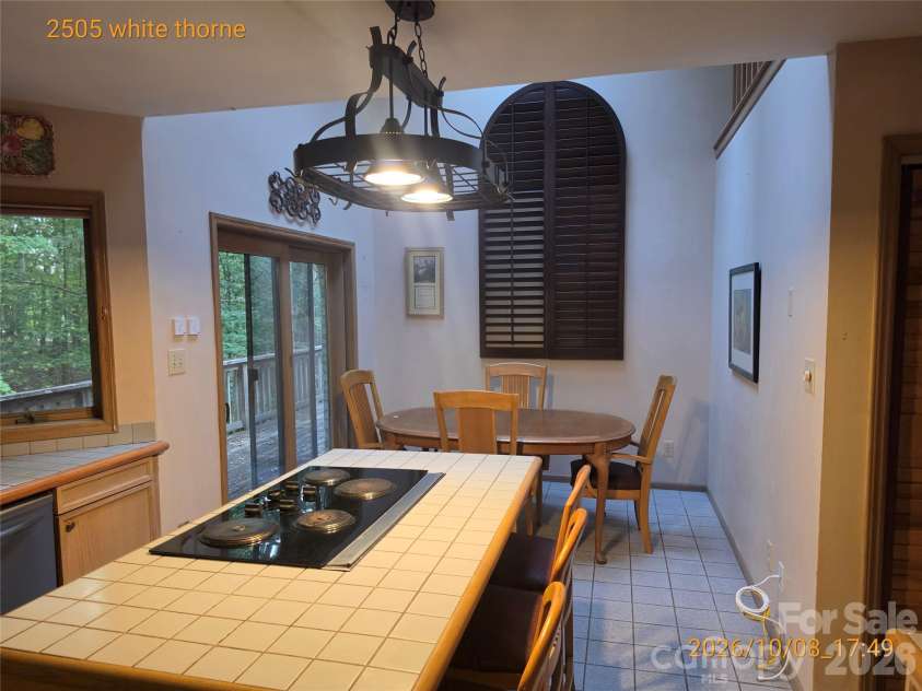 2505 White Thorne Lane, Waxhaw, NC 28173.  MLS# CAR4430251, YatesRealty ID 55635. 