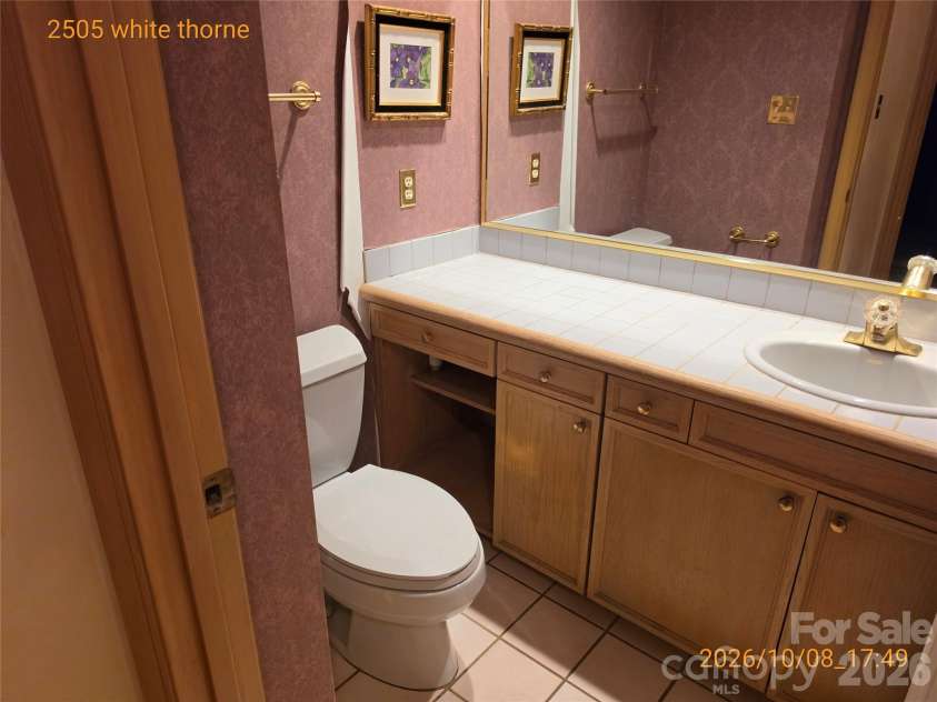 2505 White Thorne Lane, Waxhaw, NC 28173.  MLS# CAR4430251, YatesRealty ID 55635. 