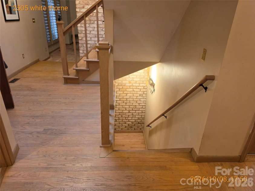 2505 White Thorne Lane, Waxhaw, NC 28173.  MLS# CAR4430251, YatesRealty ID 55635. 