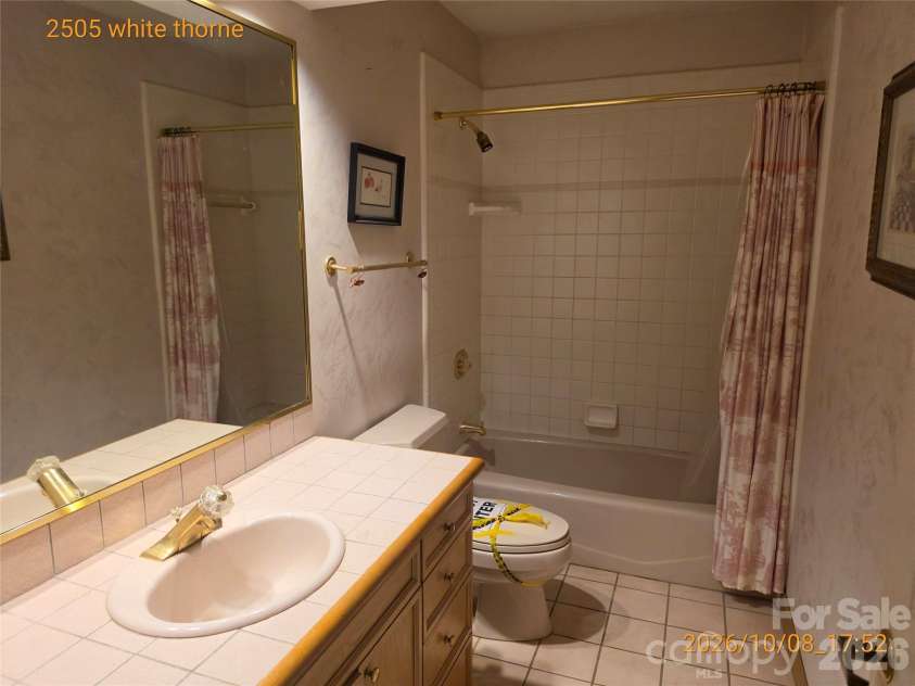 2505 White Thorne Lane, Waxhaw, NC 28173.  MLS# CAR4430251, YatesRealty ID 55635. 