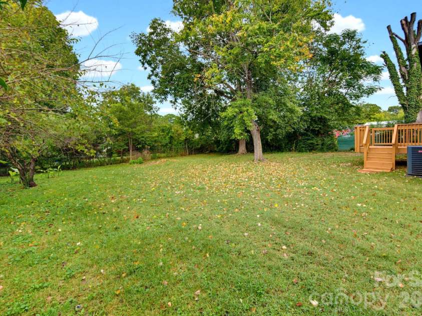 1014 8th Street, Statesville, NC 28677.  MLS# CAR4428447, YatesRealty ID 55636. 