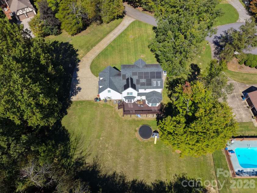 316 La Foret Drive, Morganton, NC 28655.  MLS# CAR4432541, YatesRealty ID 55637. 