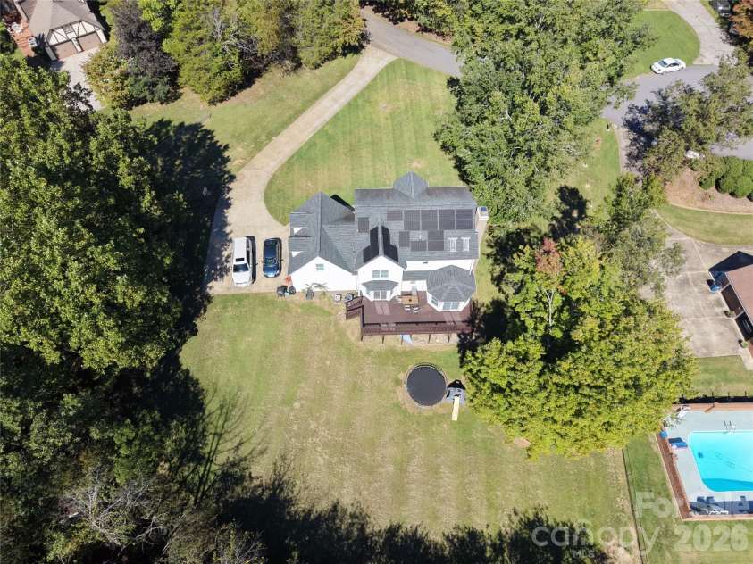 316 La Foret Drive, Morganton, NC 28655.  MLS# CAR4432541, YatesRealty ID 55637. 