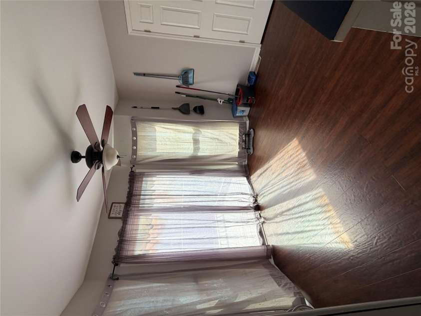 316 La Foret Drive, Morganton, NC 28655.  MLS# CAR4432541, YatesRealty ID 55637. Breakfast Area