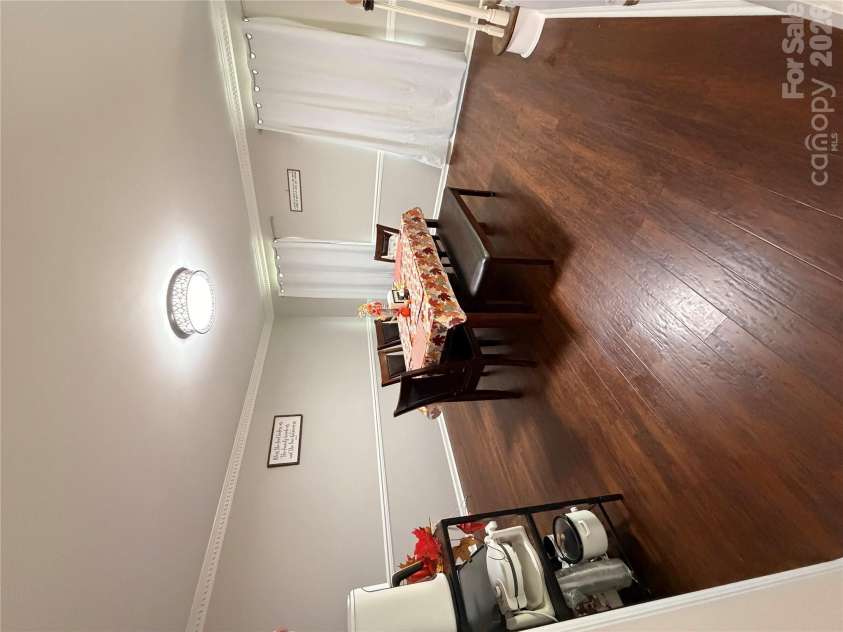 316 La Foret Drive, Morganton, NC 28655.  MLS# CAR4432541, YatesRealty ID 55637. Dining Area