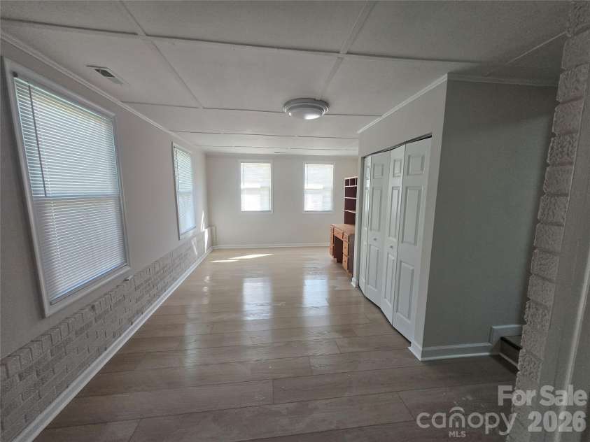 421 Nixon Road, Statesville, NC 28625.  MLS# CAR4430934, YatesRealty ID 55639. 