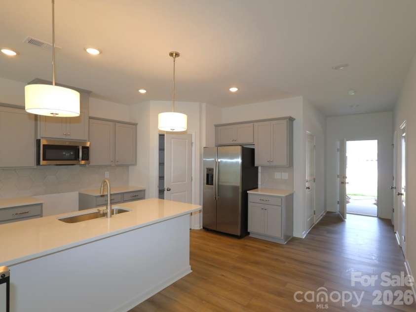 380 Hendley Drive, York, SC 29745.  MLS# CAR4360500, YatesRealty ID 5564. Kitchen