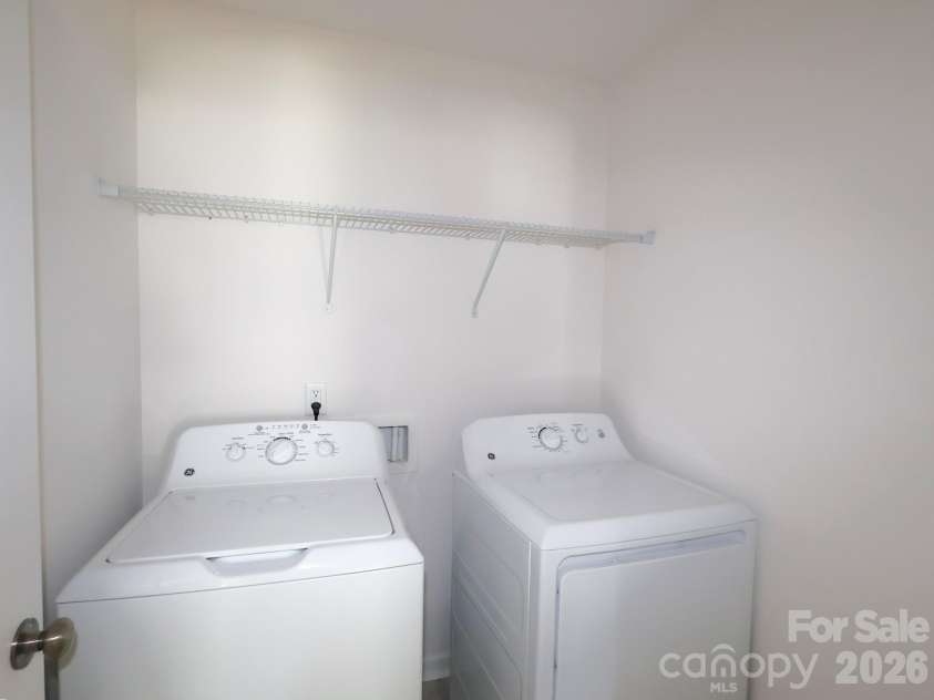 380 Hendley Drive, York, SC 29745.  MLS# CAR4360500, YatesRealty ID 5564. Laundry