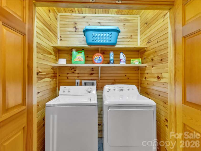 206 Sams Trail, Waynesville, NC 28786.  MLS# CAR4433077, YatesRealty ID 55642. Laundry in basement
