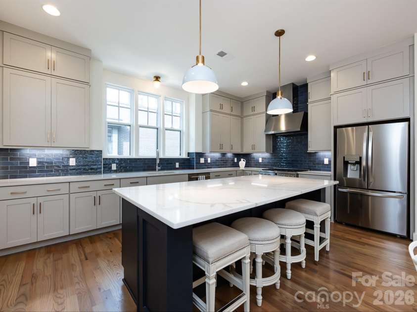 3022 Kalex Court, Charlotte, NC 28204.  MLS# CAR4432908, YatesRealty ID 55646. 