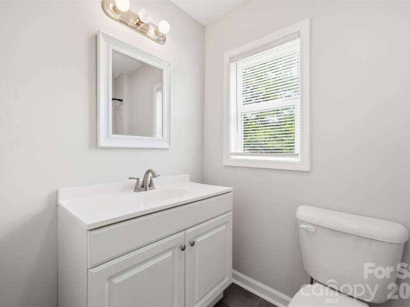 413 Pleasant Avenue, Kannapolis, NC 28081.  MLS# CAR4432895, YatesRealty ID 55647. Primary Bathroom