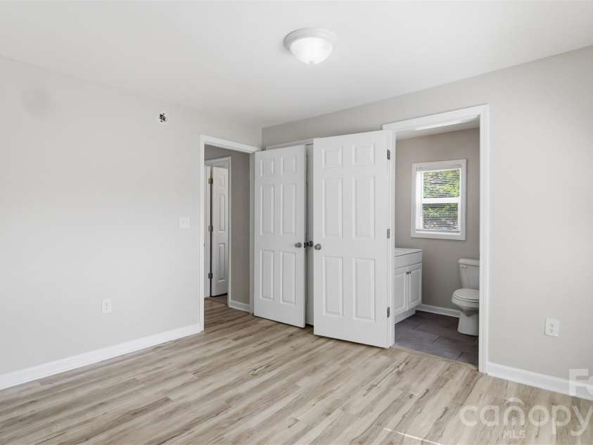 413 Pleasant Avenue, Kannapolis, NC 28081.  MLS# CAR4432895, YatesRealty ID 55647. Primary Bedroom