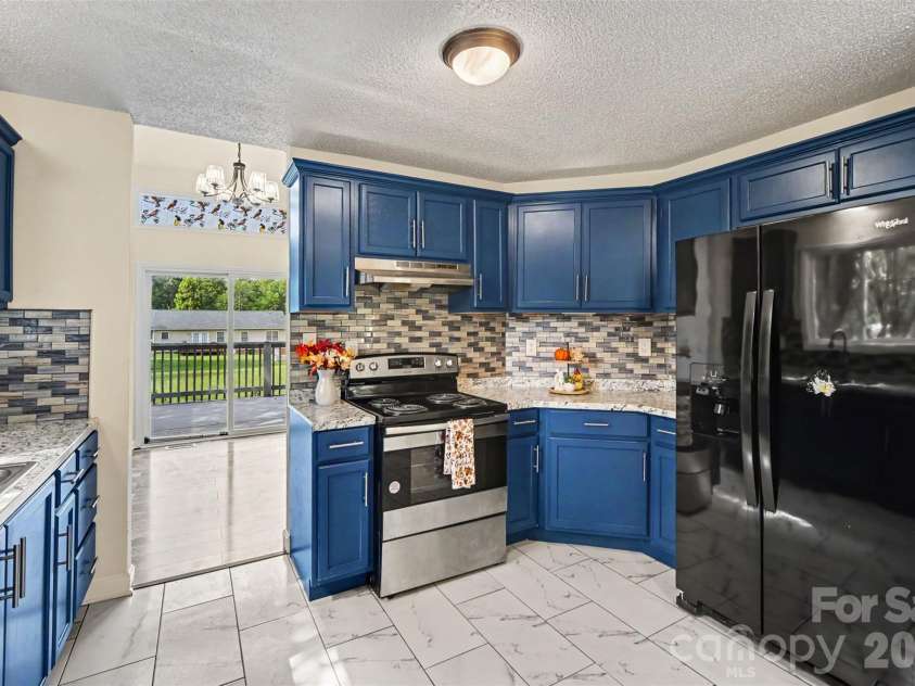 325 Briarcliff Road, Grover, NC 28073.  MLS# CAR4432603, YatesRealty ID 55648. 