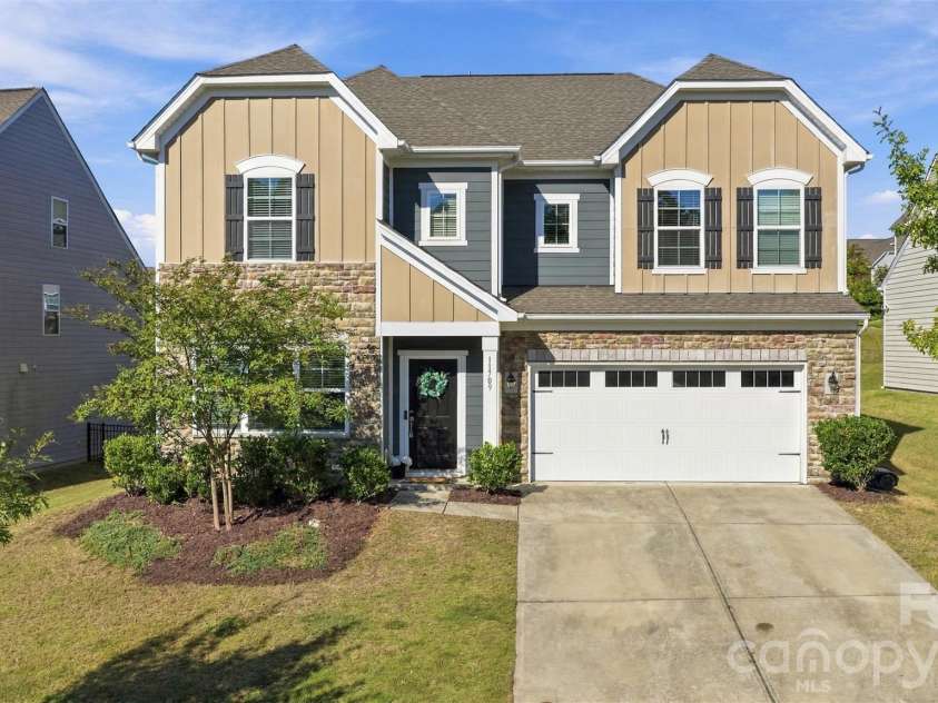 11709 Maher Lane, Huntersville, NC 28078.  MLS# CAR4432621, YatesRealty ID 55649. 