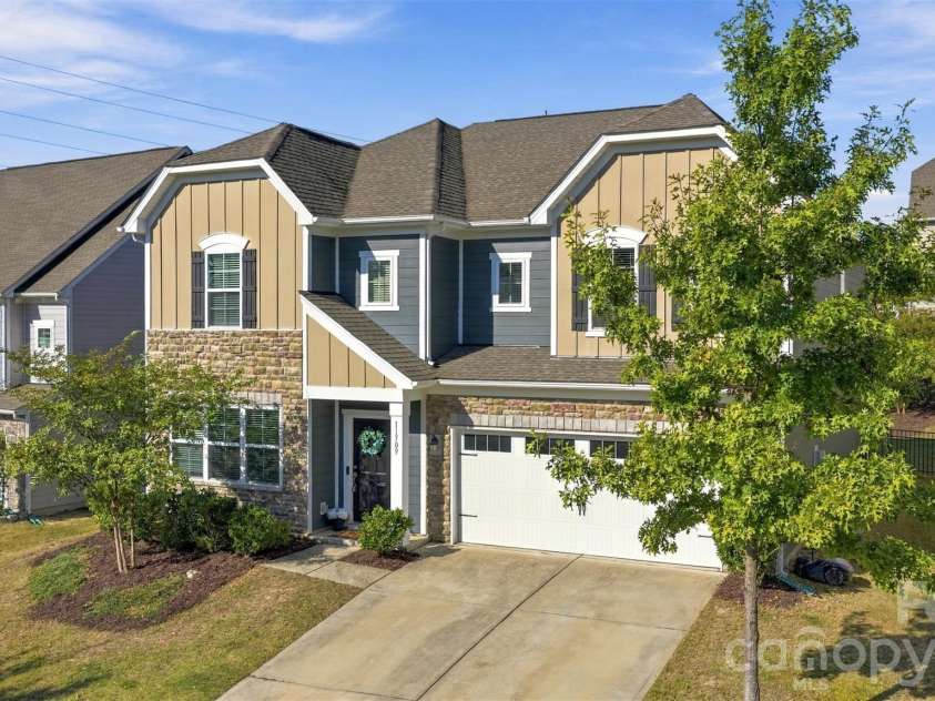11709 Maher Lane, Huntersville, NC 28078.  MLS# CAR4432621, YatesRealty ID 55649. 