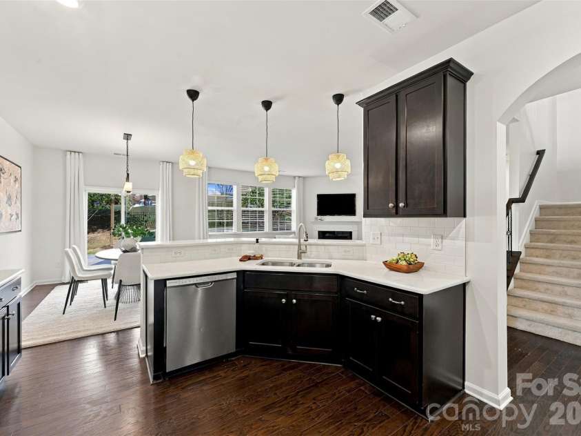 11709 Maher Lane, Huntersville, NC 28078.  MLS# CAR4432621, YatesRealty ID 55649. 