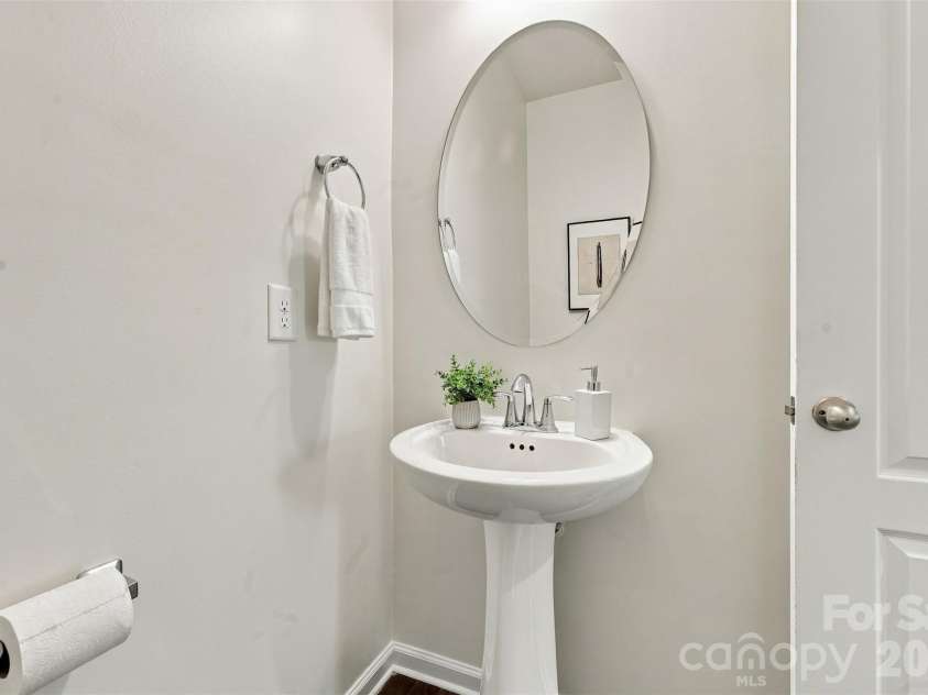 11709 Maher Lane, Huntersville, NC 28078.  MLS# CAR4432621, YatesRealty ID 55649. 