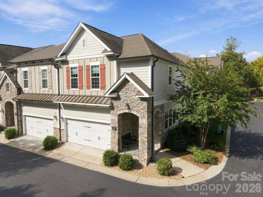 9002 Boling Green Drive, Charlotte, NC 28277.  MLS# CAR4432719, YatesRealty ID 55650. 