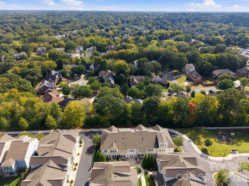 9002 Boling Green Drive, Charlotte, NC 28277.  MLS# CAR4432719, YatesRealty ID 55650. 
