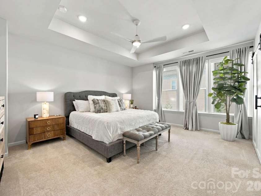 9002 Boling Green Drive, Charlotte, NC 28277.  MLS# CAR4432719, YatesRealty ID 55650. 
