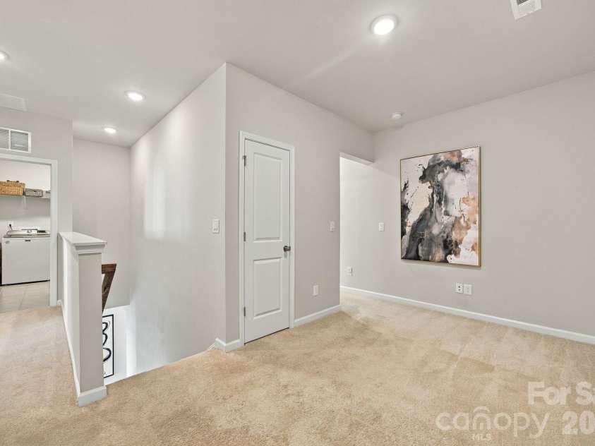 9002 Boling Green Drive, Charlotte, NC 28277.  MLS# CAR4432719, YatesRealty ID 55650. 