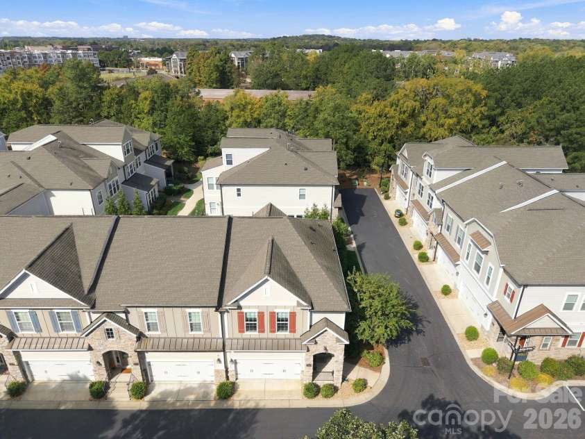 9002 Boling Green Drive, Charlotte, NC 28277.  MLS# CAR4432719, YatesRealty ID 55650. 
