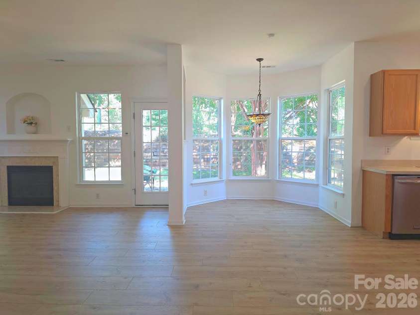 5708 Falls Ridge Lane, Charlotte, NC 28269.  MLS# CAR4432881, YatesRealty ID 55652. 