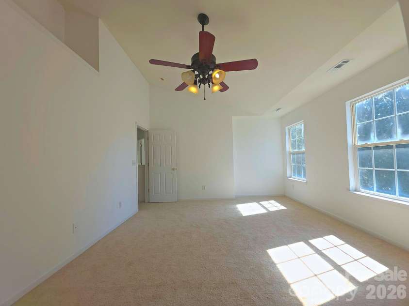 5708 Falls Ridge Lane, Charlotte, NC 28269.  MLS# CAR4432881, YatesRealty ID 55652. 