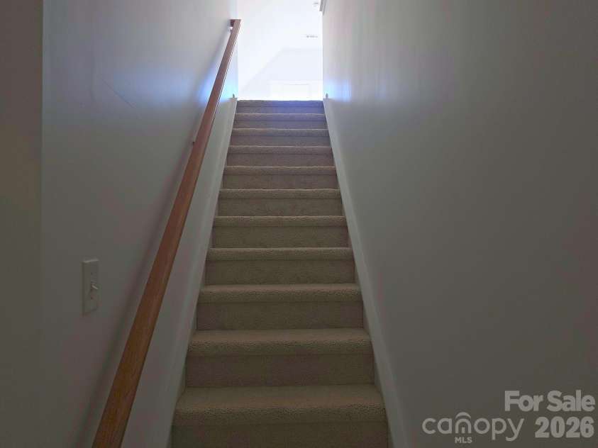 5708 Falls Ridge Lane, Charlotte, NC 28269.  MLS# CAR4432881, YatesRealty ID 55652. 