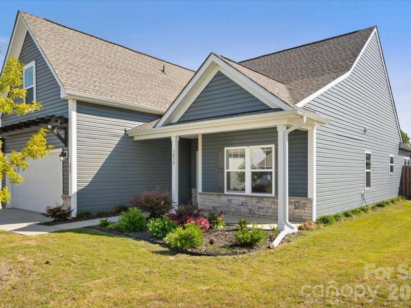 3038 Pinehills Way, Mount Holly, NC 28120.  MLS# CAR4432556, YatesRealty ID 55653. 